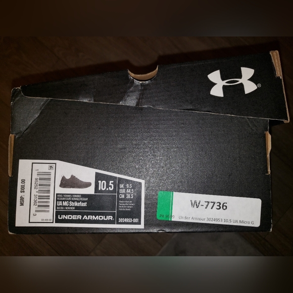 Men's size 10.5 under armour shoes black - Picture 4 of 4